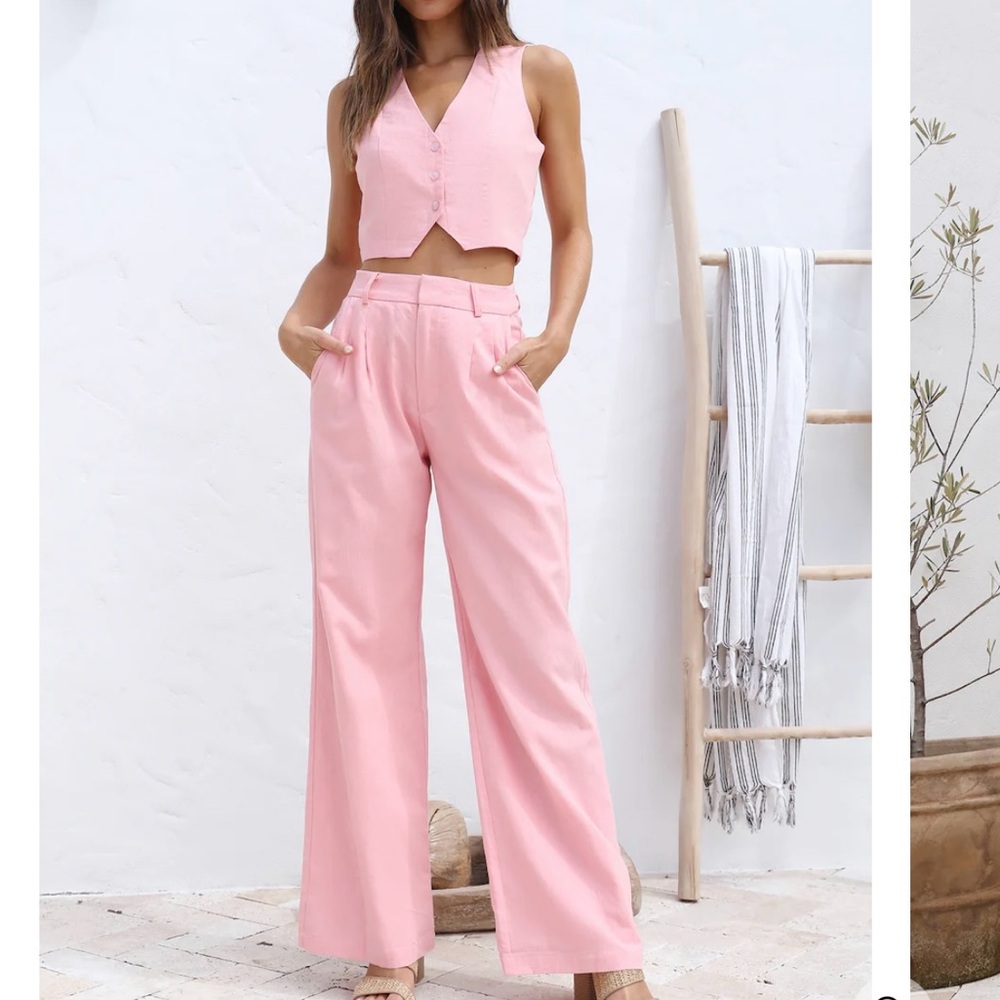 NWT Pink Women's Pant (Pink Punch Halee Pant from Charlie Holiday)